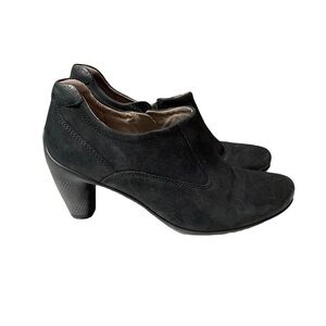 Ecco Womens Chunky Heel dress shoes size (7-7.5) 38 black